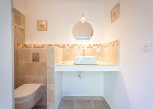 9 salles de bain modernes et raffinées